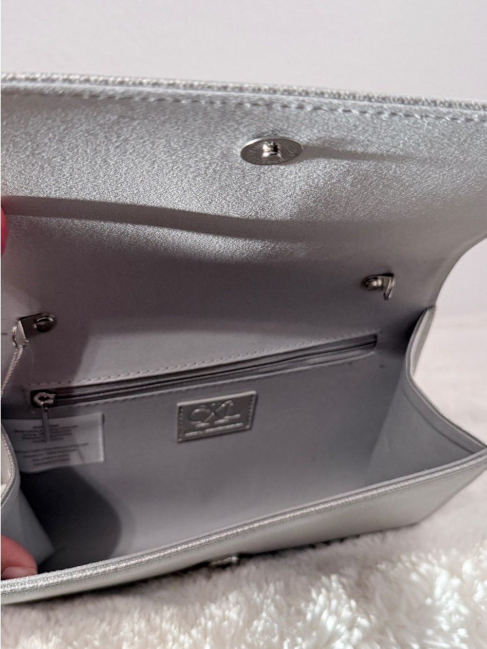 CXL by Christian Lacroix Silver Metallic Envelope Clutch w/ Detachable Chain NWT - Picture 7 of 12